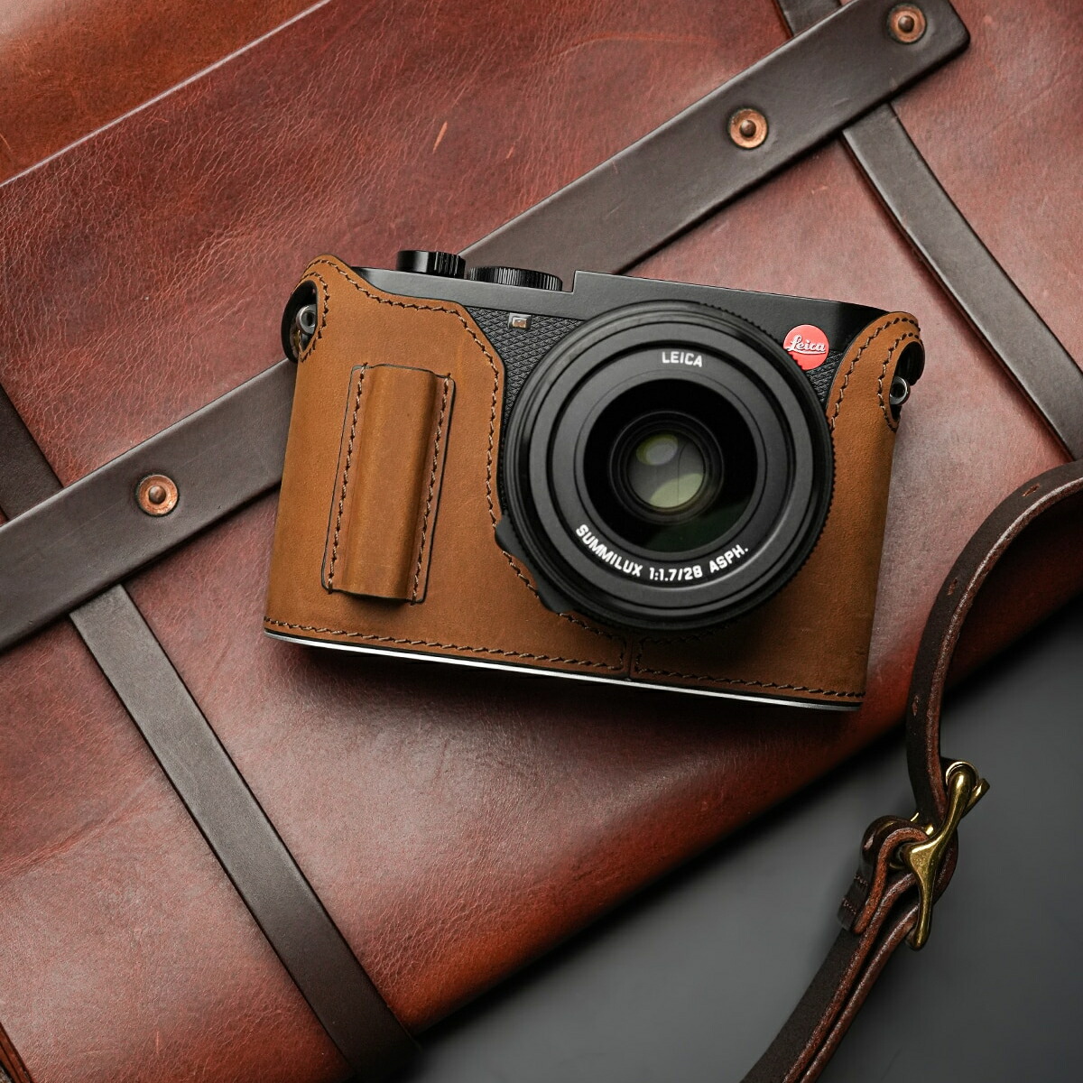 楽天市場】ライカ用 レザーボディケース LEICA Q/Q2/Q3対応 LMB