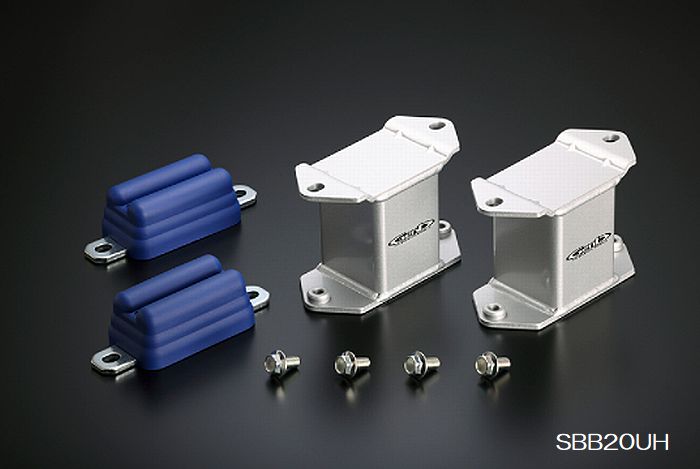 玄武 ハイエース 200系 バンプ リア フロントセット ³ GENB 【在庫有り】玄武 (Genb) ハイエース200系 バンプ