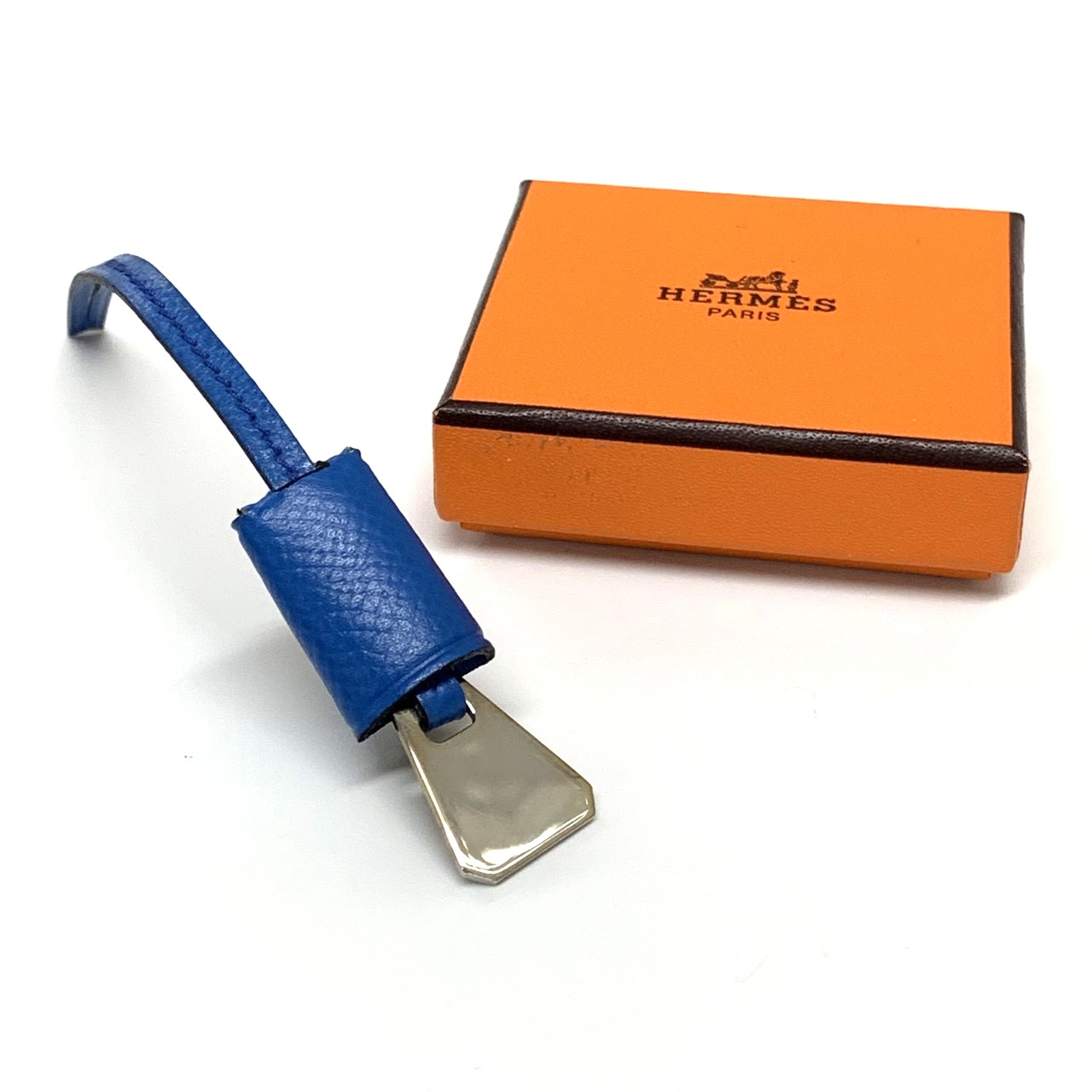 楽天市場】HERMES （エルメス） ｸﾛｼｪｯﾄ ｷｰﾘﾝｸﾞ ﾁｬｰﾑ ﾈｯｸﾚｽ Noir