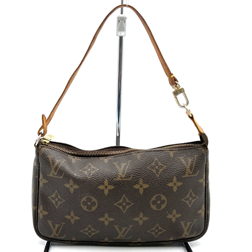 モノグラム ミニポーチ LOUIS VUITTON: Monogram Mini Pochette Accessoires – Luv Luxe