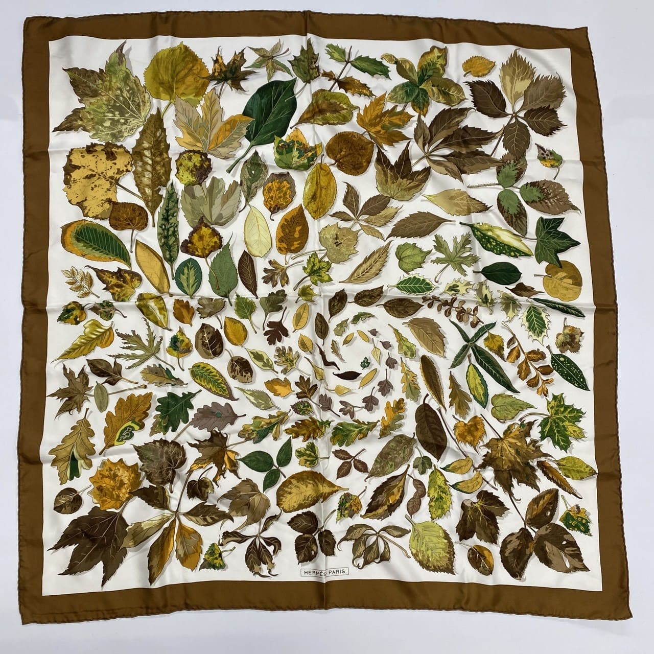 楽天市場】【美品】エルメス HERMES スカーフ カレ90 Tourbillon