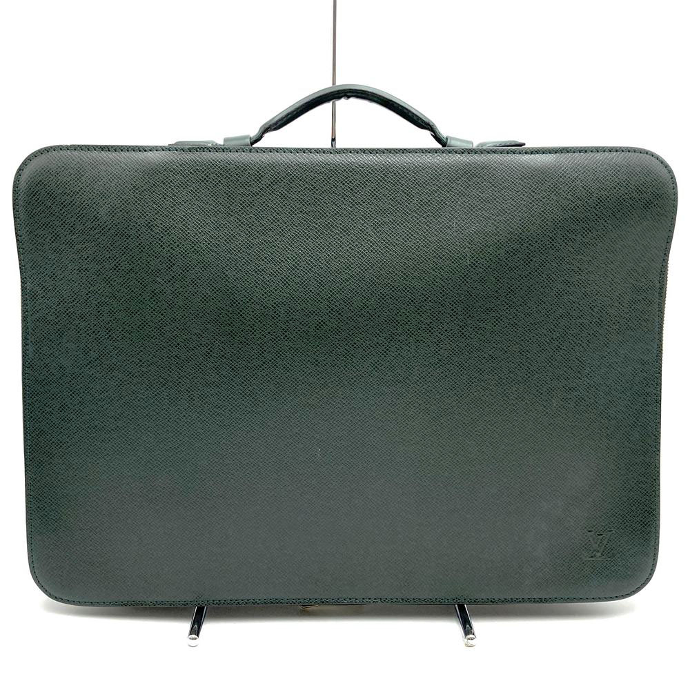 LOUIS VUITTON ルイ・ヴィトン M30064 バルティック 引き分けガ 商行為御徒面子 ブリーフ入れもの なめし革 緑であること メンズ ヴィンテージ【中古】