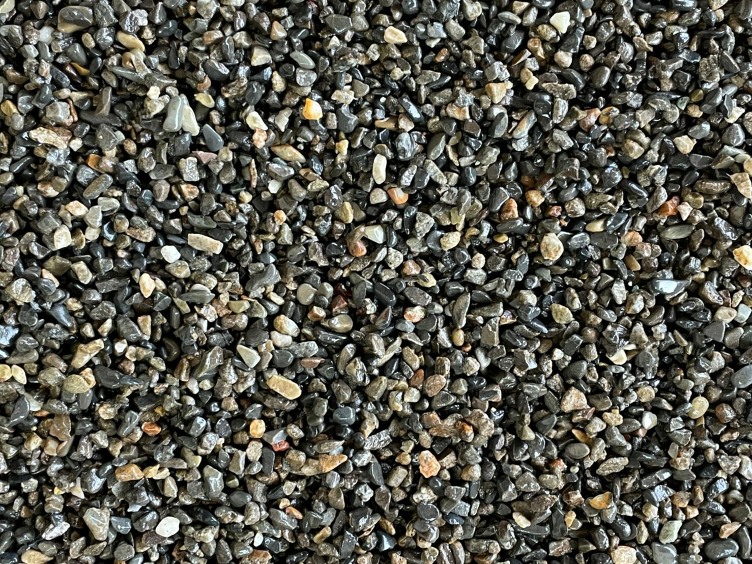 国産 新宮砂利 2mm 30mmまで ガーデニング化粧砂利 5サイズ 1kg袋 庭 ガーデニング