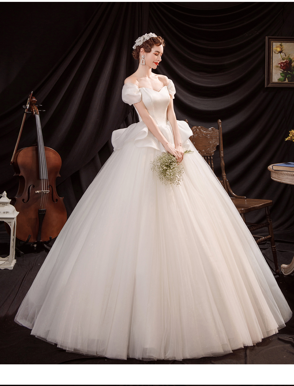 楽天市場】新作 袖あり カジュアル婚 スレンダードレス Aラインドレス フォトウエディング 二次会ドレス ナチュラルウェディング 大人婚 春婚 二次会 パーティードレス 舞台 司会 講演 演奏会 お嫁さん 花嫁♪dress-20190405 ガーデンウエディング : RiRiコレクション 楽天市場】新作 袖あり カジュアル婚 スレンダードレス Aラインドレス フォトウエディング 二次会ドレス ナチュラルウェディング 大人婚 春婚 二次会 パーティードレス 舞台 司会 講演 演奏会 お嫁さん 花嫁♪dress-20190405 ガーデンウエディング : RiRiコレクション