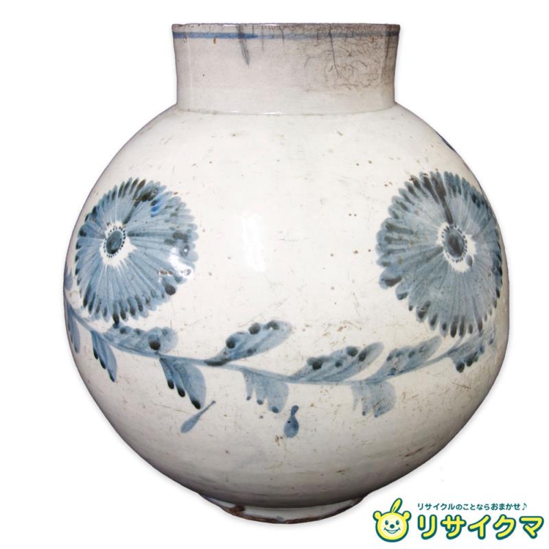 【中古】M▽李朝 李氏朝鮮時代 李王朝中期 染付 壺 丸壺 丸型 花器 花文 花弁文 ■送料無料対象外・送料別途必要■ (K 00300)