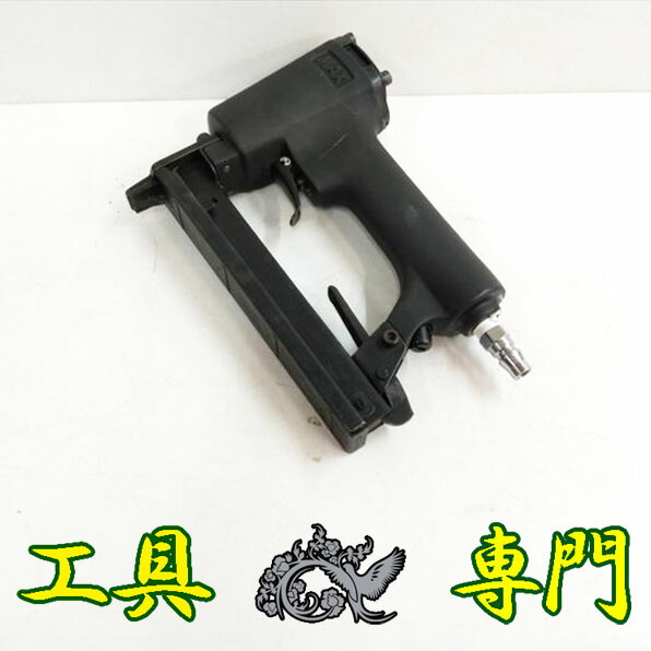 Q7843 送料無料！セール！オーバーホール済！【美品】常圧 10mm エアタッカ エアネイラ MAX TA-35A/1022J エア工具 打込み【中古】 13,985円