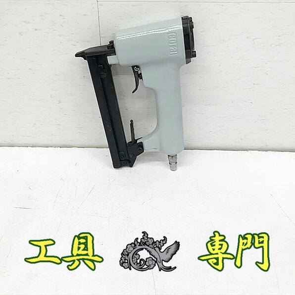 Q3915 ◆0530_11凹 貨物輸送無料！引き下げ！検査と修理済【美品】常圧4粍タッカー Coral TA-35A/422J  MAXエア湖物の具 打込み【中古】