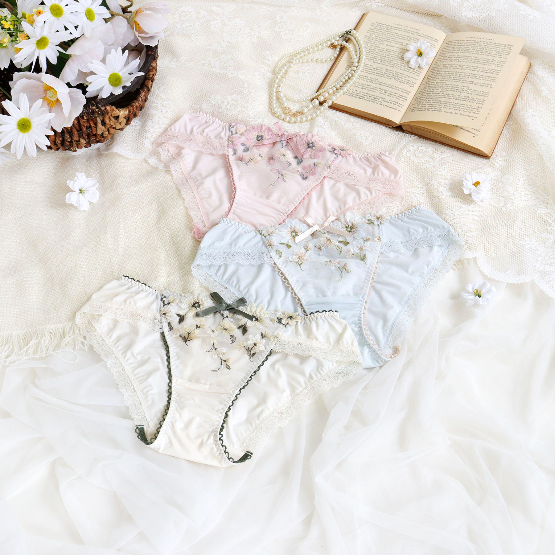 リサマリ　D70　ブラ/ショーツセット　Risa Magli 福袋 楽天市場】【予約商品12月31日お届け】リサマリ 2026年 Happy Bag