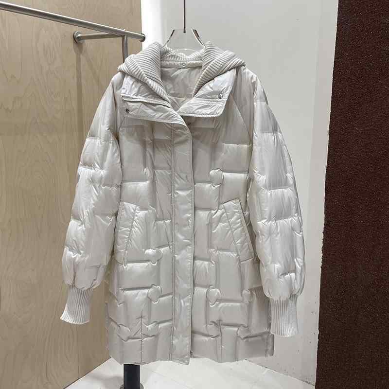 落ち込む厚地の外套 レディース ロング丈 朦々たる 保温 取りはらい能力のある 編み物帽付き添い人 冬用 流行り物 軽さ 伸縮性 吸湿速乾 黒いこと 薄墨色 ベージュ 今めかしい 普段使い走り 通い用 アウトドアx2