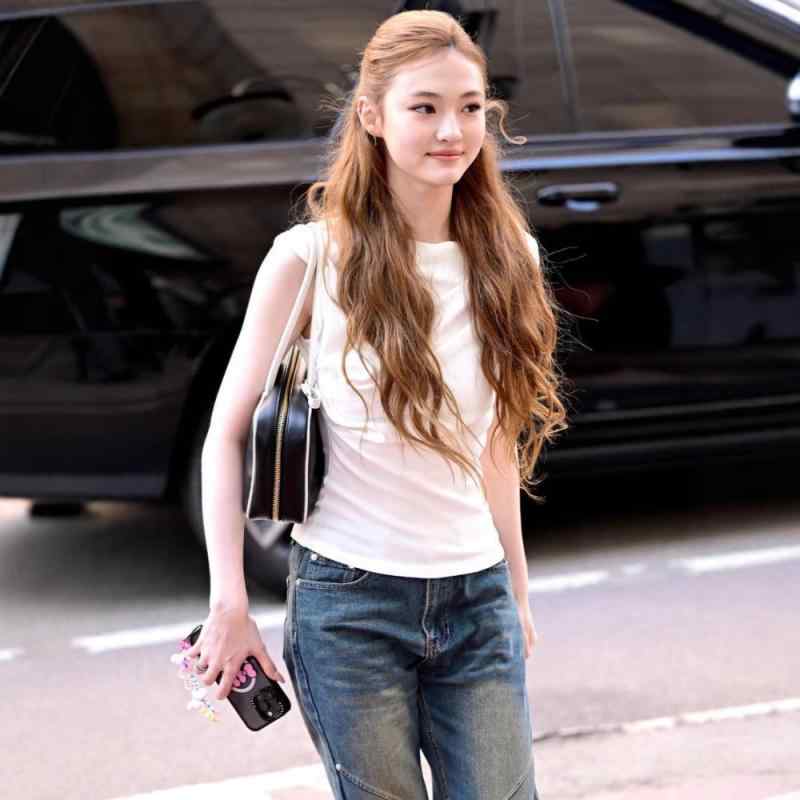 Tシャツ レディース 夏 ノースリーブ オフショルダー プリーツ 斜め襟 プルオーバー スリムフィット 細見え トップス 軽量 伸縮性 吸湿速乾 カジュアル 普段使い