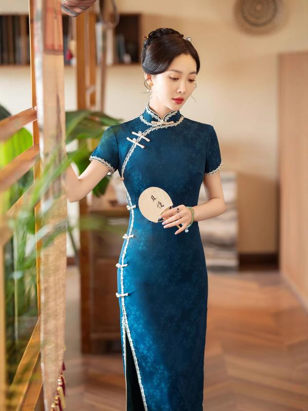 チャイナドレス レディース 向け レトロ 風 中国風 両面刺繍 ロング丈 短袖 春夏 軽量 通勤用 普段使い 伸縮性 コットン混 サイドスリット Vネック風