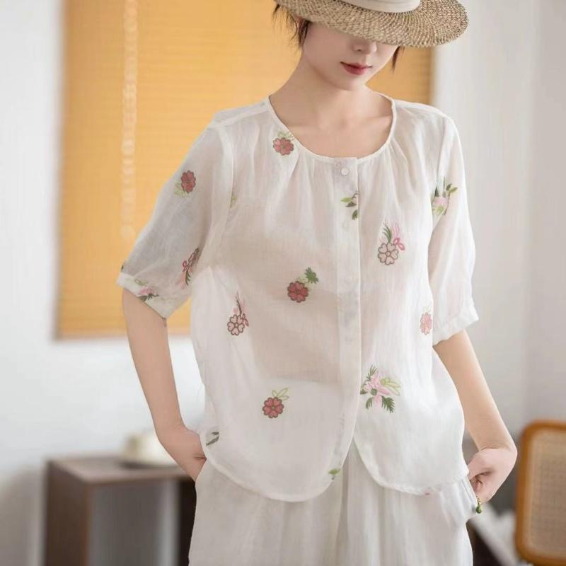 レディース 夏用 刺繍 レトロ 丸首 五分袖 シャツ 薄手 ゆったり 通気性 防紫外線 トップス ルーズフィット アウトドア 普段使い
