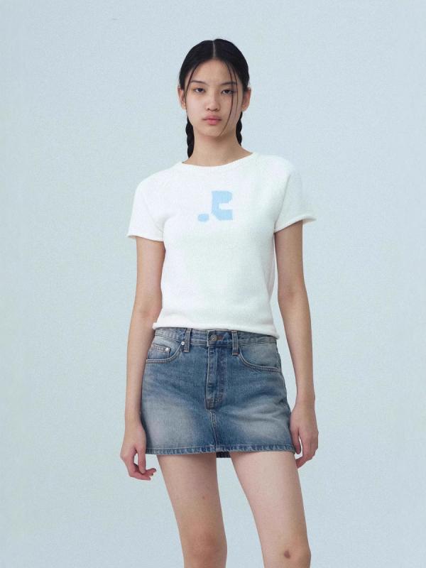 レディース 短袖 ニット Tシャツ ジャカード織り フリル縁 スリムフィット ショート丈 夏用 軽量 伸縮性 トップス 普段使い