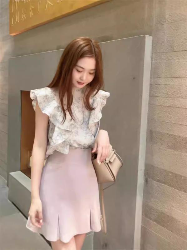 春 ノースリーブ ブラウス リボン フリル パフスリーブ 墨絵 プリント フェミニン トップス 軽やか デザイン 女性用
