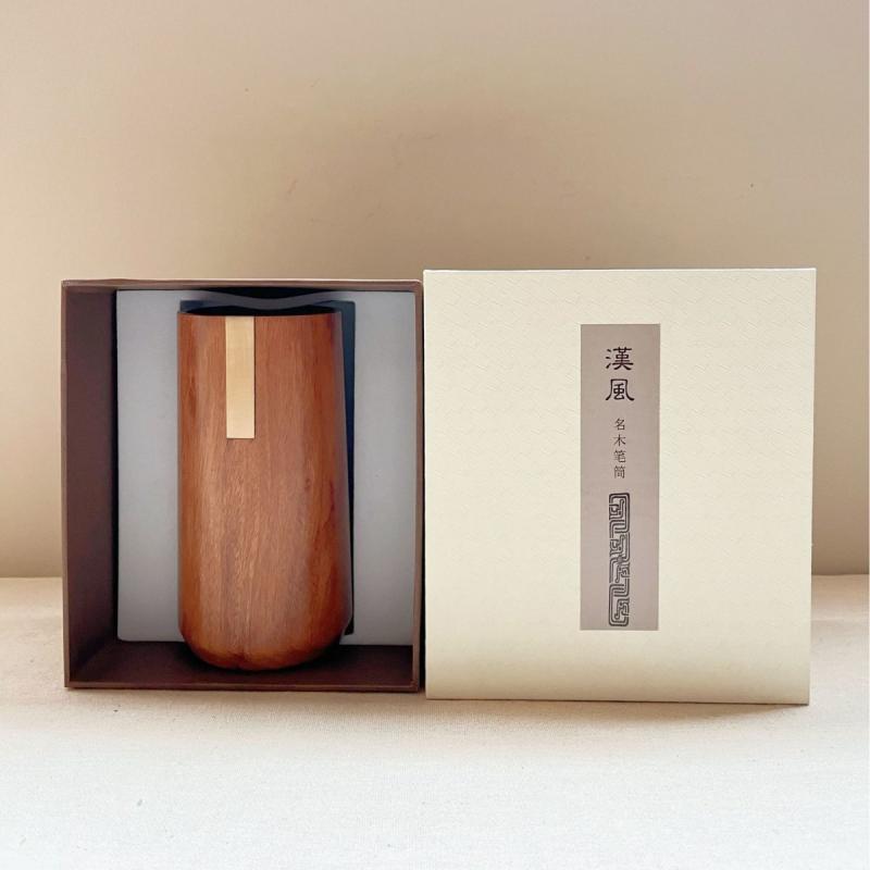 文房具 紅木製 筆筒 文鎮 セット 陰刻 書道用 デスクトップ 置物 シンプル モダン 高級木製 書斎 アクセサリー ビジネス デスク オーガナイザー