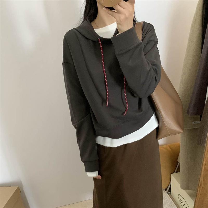パーカー レディース 秋冬 コントラストカラー カラーブロック フード付き ドローコード プルオーバー デザイン性 小柄対応 カジュアル 普段使い 伸縮性 暖か素材 コーディネートしやすい トップス