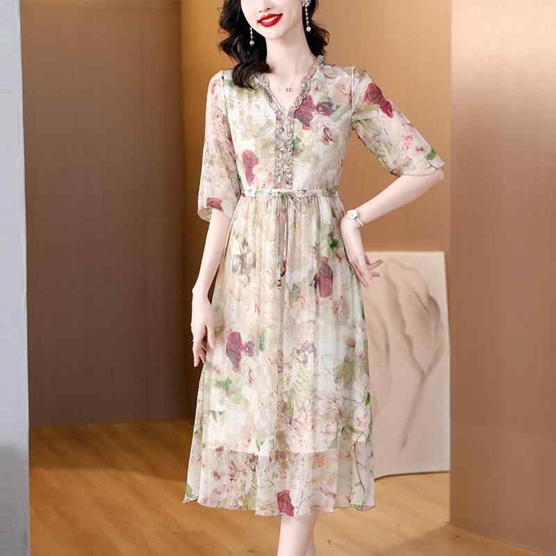 夏 衣装 レディース ロング御召しもの 絹 シフォン 薄っぺら か細い相応う 窈窕たる 小っちゃい相応う 流行り 中年成人女性 軽さ 吸湿速乾 通い 普段使い