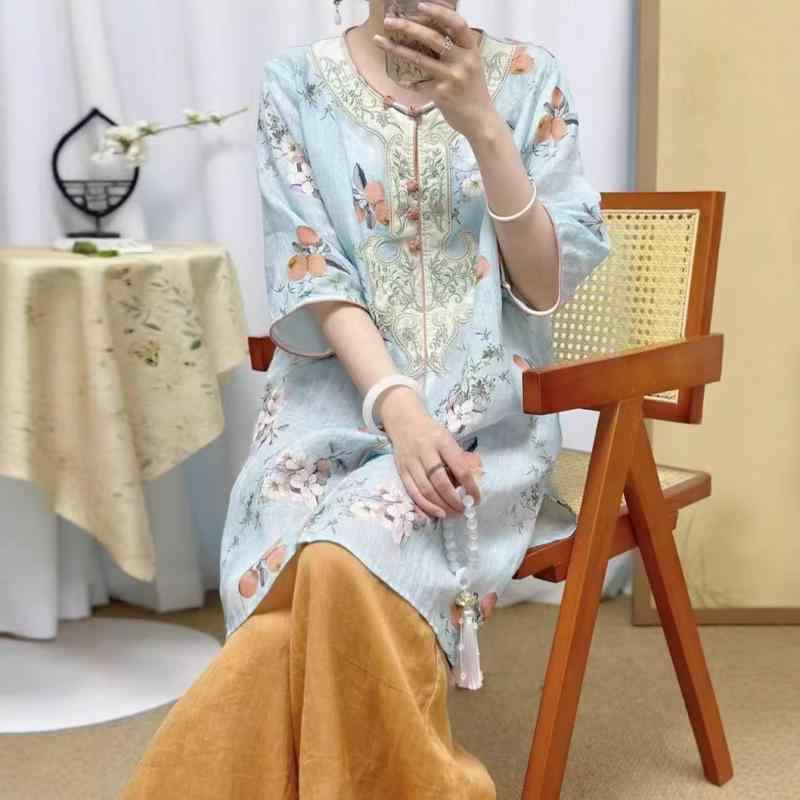 トップス レディース シャツ ブラウス 綿麻混 チュニック丈 ゆったり 体型カバー 大きいサイズ 体系カバー 着痩せ 細見え お腹周り 二の腕カバー 刺しゅう 和風 チャイナボタン ラウンドネック 長袖 ミディアム丈 ナチュラル カジュアル 春夏|日用雑貨 RISE店