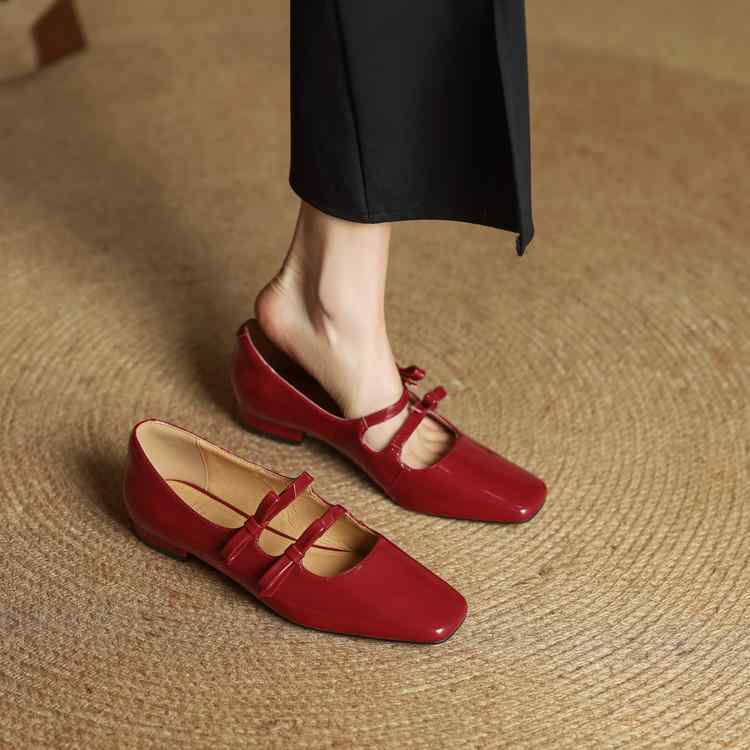 パンプス レディース 日月 2way 一方ならずない 履き分かりやすい 脱げ分かりやすい 同盟罷業さあ美 マリー珍 メリージェーンシューズ 坦々たるシューズ ペタンコ 置き目踵 パステル色の スクエアトゥ 甲深 心地好い ぶどう酒赤いこと ボルドーワイン 通い