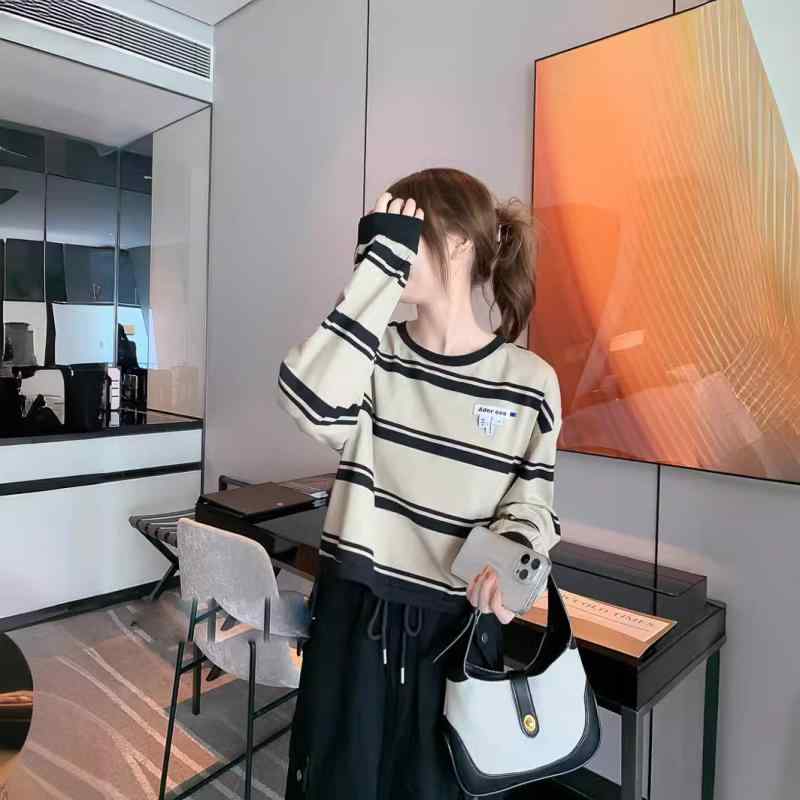 ティーシャツ レディース 春夏 長袖 ロンT カットソー トップス ゆったり 取り合わせ取りまかなう 大層らしい大きさ 着痩せ 細見せかけ 土手っ腹あたり近所 二の腕取りまかなう 御前上等感 心地よい 心地よい表現スタイル 間借り人 うつり変わり バイ色つや 労働者の一団のど首 丸首 伸縮性 通気性 薄っぺら