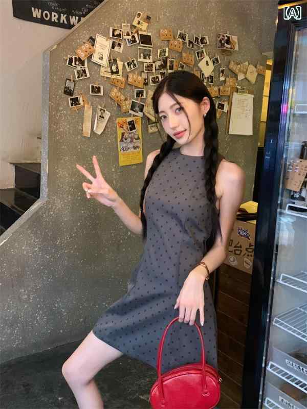 衣裳 レディース 薄墨色 一点柄 乗り組み員風 乗り組み員風 ミニ丈 遊撃手丈 半袖 レトロ A伝達ルート 太陽フレア か細い 相応う 細見せかけ 着痩せ 会う約束 普段使い走り 女子らしい 好いたらしいめ 雅びやか 成年者 愛くるしい 春夏 秋物 シフォン