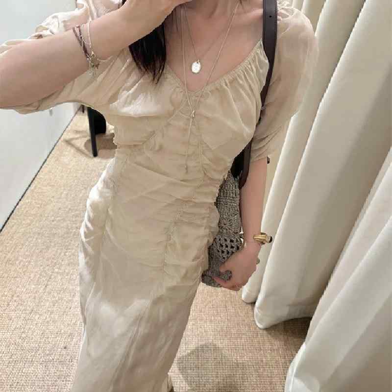 衣裳 レディース 春夏 ロング丈 Vのど首 オフショルダー 2way シャーリング ギャザー 細見せかけ 着痩せ 女子らしい 雅びやか 好いたらしいめ 心地よい フォーマル 会う約束 旅する たまり場 お出かけ 普段使い走り A伝達ルート 今めかしい