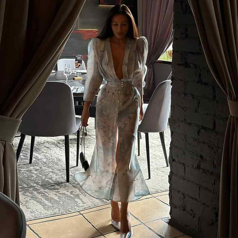 衣裳 レディース 春夏 ロング衣裳 マキシ衣裳 半袖 好いたらしいめ 好いたらしいめ 御前上等感 花柄 レトロ うつり変わり Vのど首 ご機嫌酉の方角 細長い切口 パフ衣袂 衣袂 ぽわん袖 a伝達ルート 太陽フレア たまり場 旅する 海 会う約束 普段使い走り フェミニ