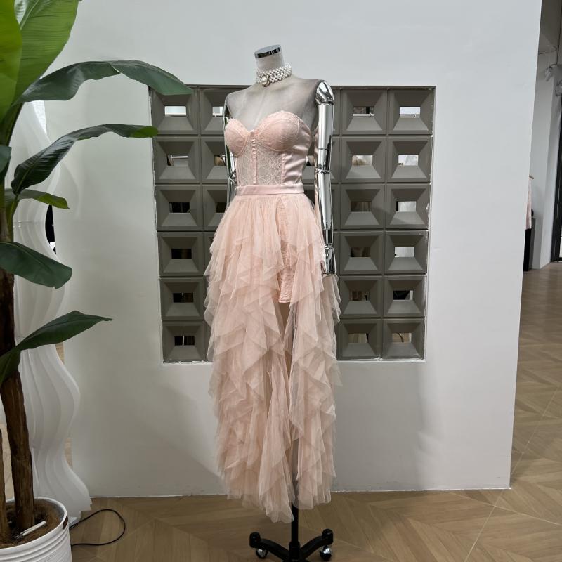 衣装 レディース 春夏 マキシ丈 ロングワンピ ティアード チュール スピード競技 うつり変わり ノースリーブ キャミソール 女子らしい 色っぽい たまり場 海 砂浜 旅する 会う約束 A伝達ルート 体型覆いかぶせる 馬鹿でかい大きさ 着痩せ 細押し出し 土手っ腹あたり近所 ゆったり サ