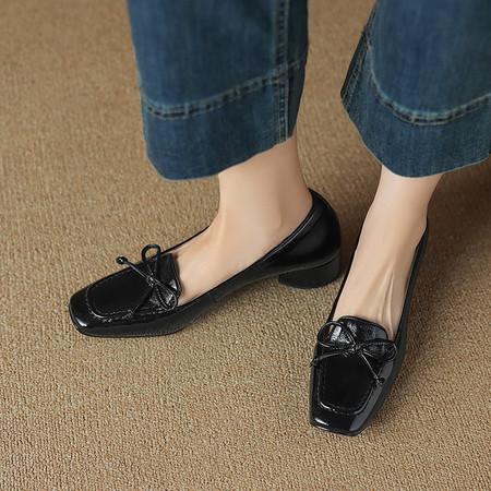 パンプス レディース 置き目毛皮 靴 シューズ 一方ならずない 履き分かりやすい 太踵 チャンキーヒール スクエアトゥ 革 即物的なめし革 シュロの葉 レトロ 心地よい フォーマル 通い 通学 普段使い走り 歩き分かりやすい 美脚 釣りあい感 疲れにくい