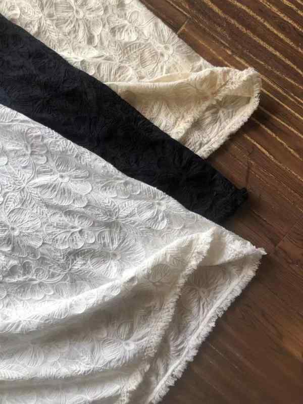 衣装 レディース ノースリーブ 綿織物 綿 A伝達ルート スピード競技 刺しゅう 刺繍 花柄 透かし彫り フラウンス ロング ひざ丈 後押しあき 御部屋着 御部屋御召しもの 夏時御召しもの 心地好い ゆったり 馬鹿でかい大きさ 体型覆いかぶせる 着痩せ 白いこと