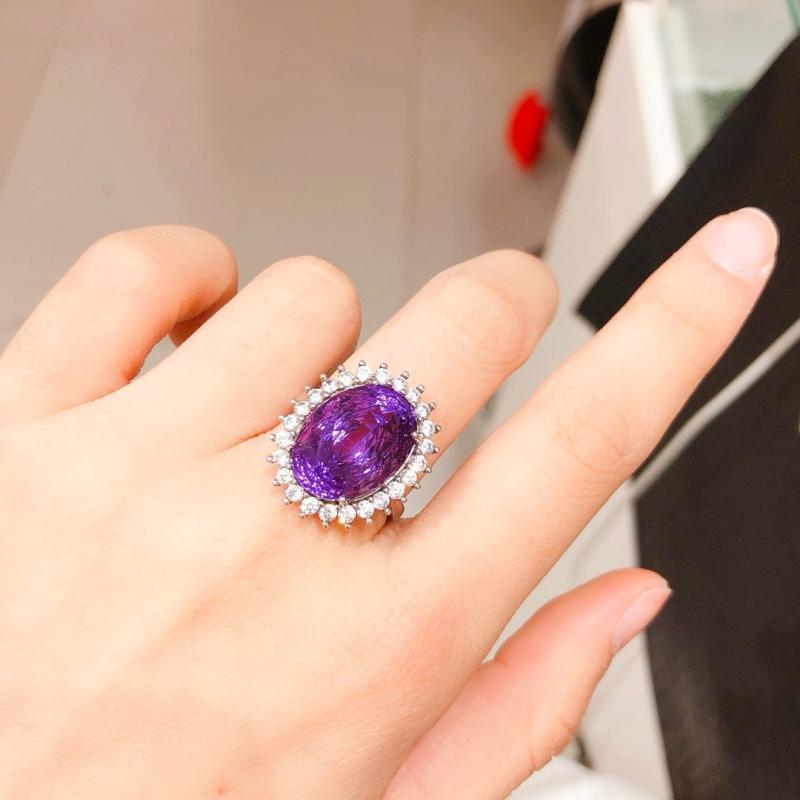 指輪 レディース ジュエリー 紫水晶 アメジスト リング 石 オーバルカット ラベンダーカラー パワーストーン 2月誕生石 パープル アクセサリー 普段使い お呼ばれ デート 上品 エレガント 高級感 華奢 細見え フェミニン 女性用 ギフト 贈り物｜日用雑貨　RISE店