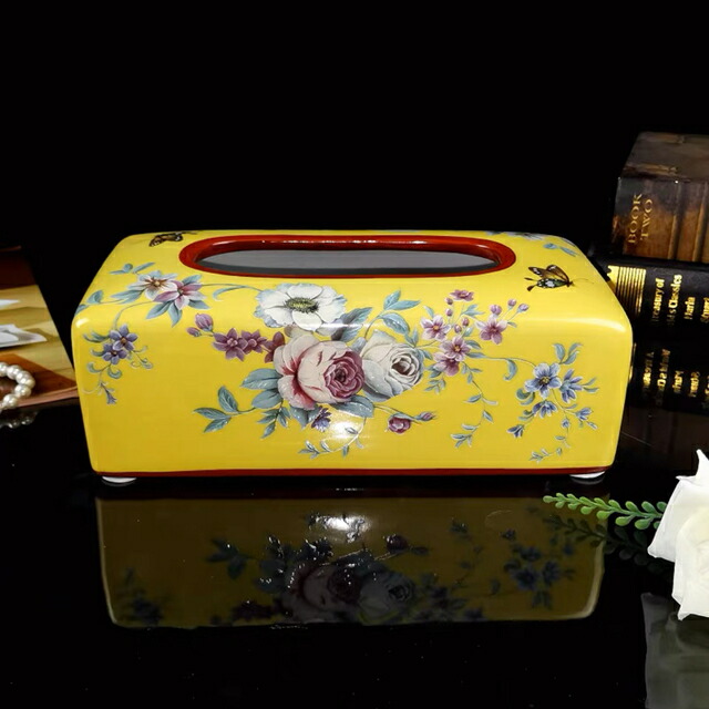 A018640御前上等感のある ティッシュ入れもの 瀬戸ものティッシュボックス席