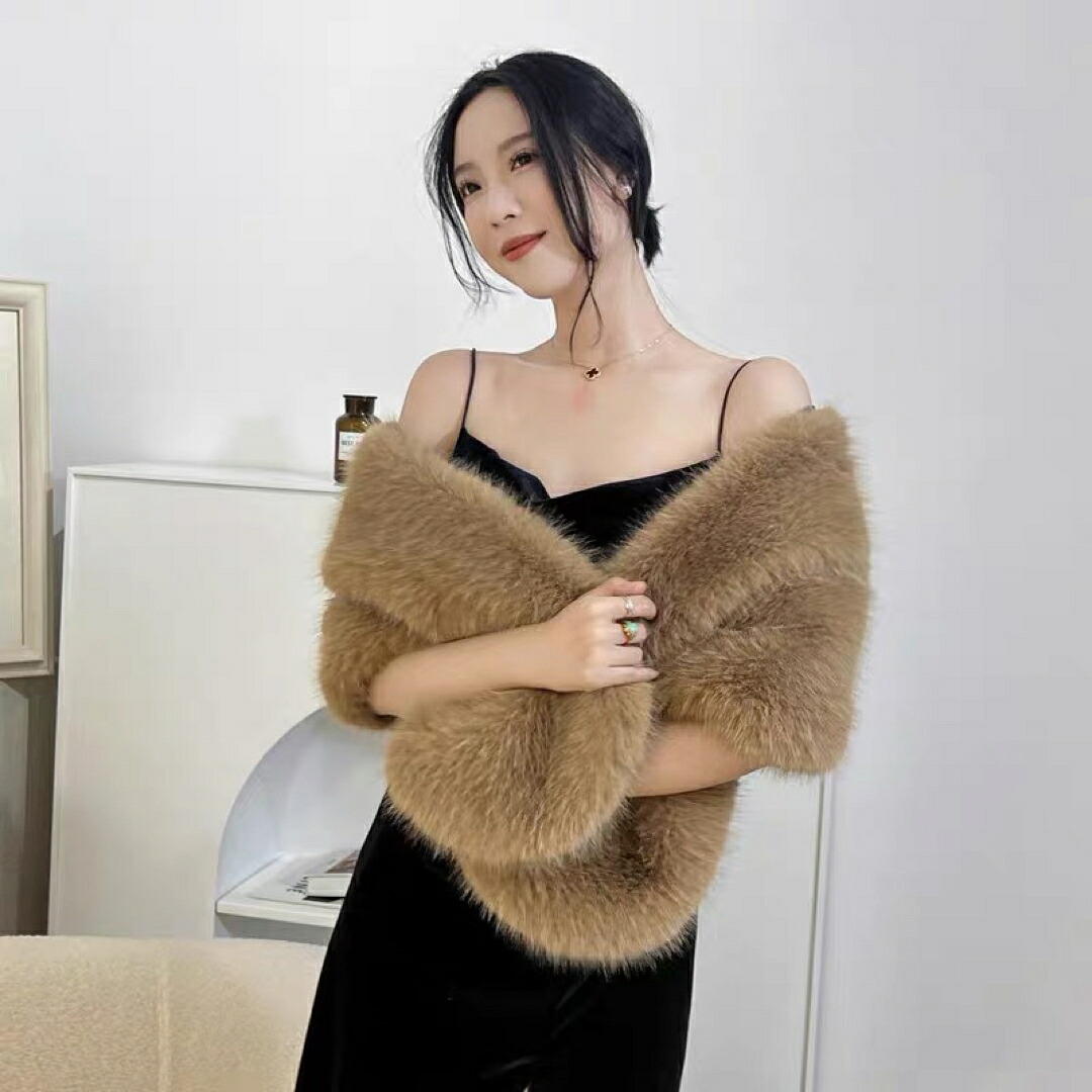 A031205豪華肩掛け 大判ショール ファーストール 毛皮風ケープ 結婚式 ボレロ ポンチョ｜リタハウス　店