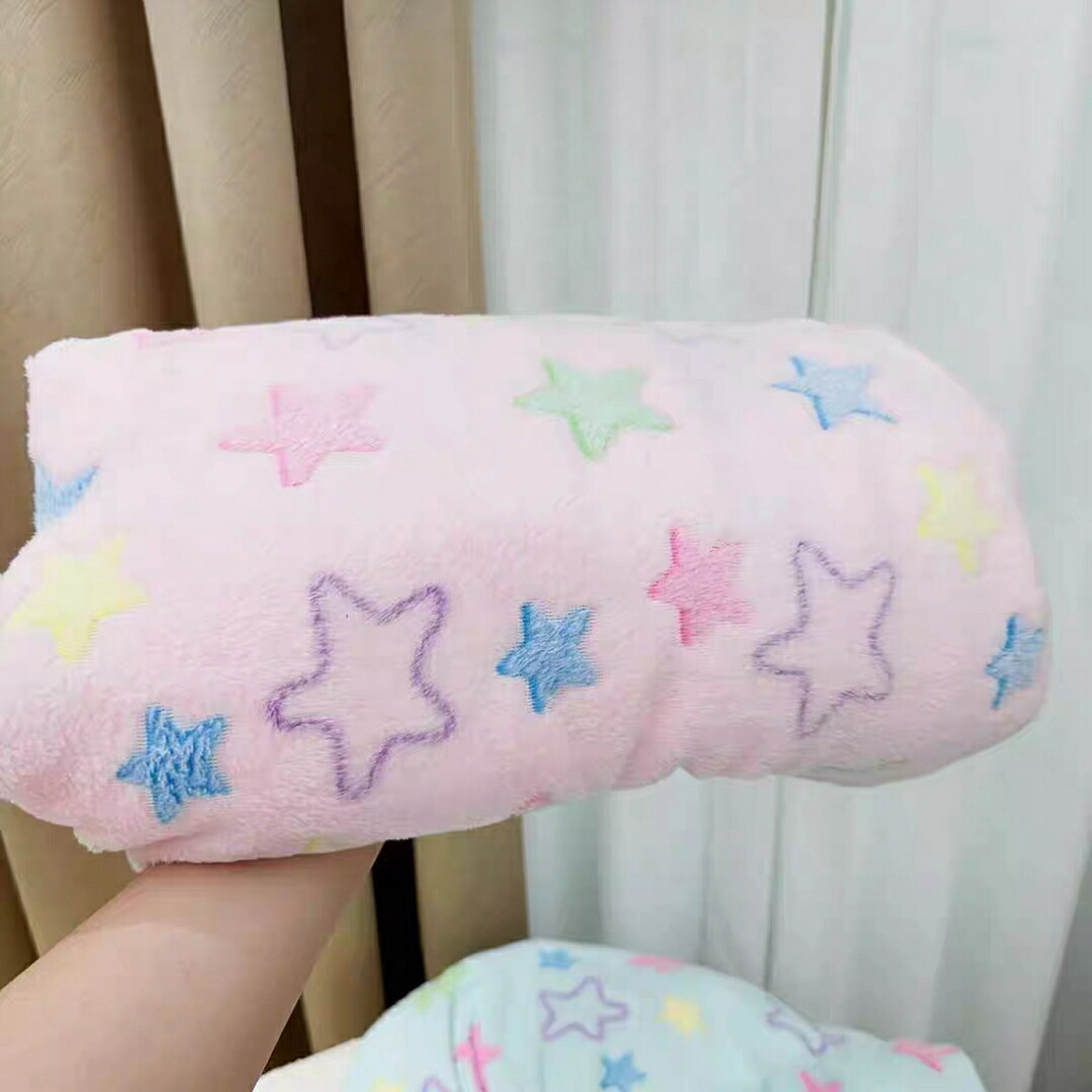 A038338冬 可愛い 毛布ブランケット寒さ対策グッズ　ひざ掛け かけ布団 暖かい 星｜リタハウス　店