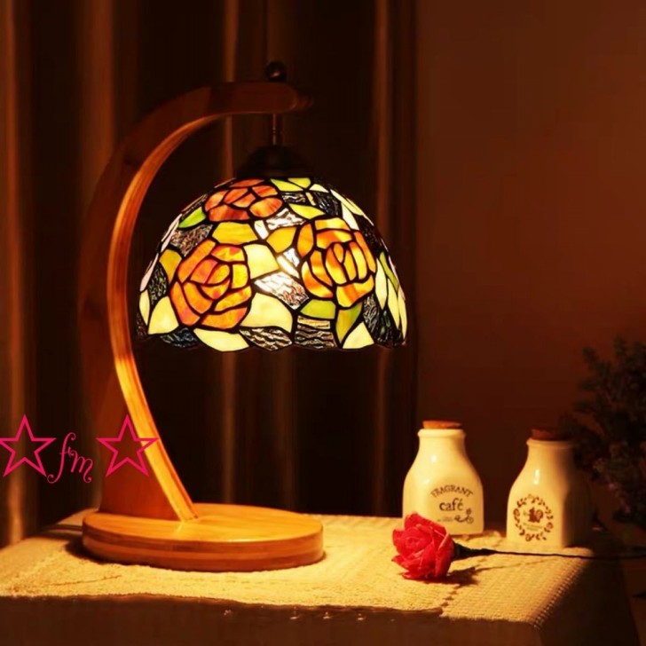 楽天市場】A047454高級ステンドグラスランプ ．卓上スタンド 豪華