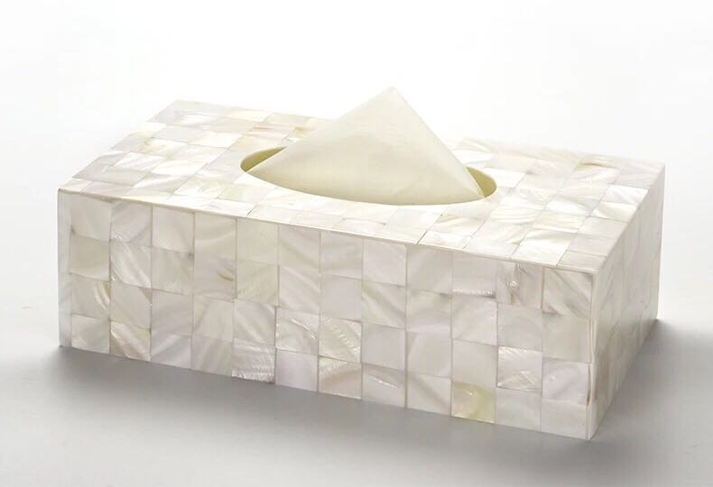 在庫あり 高級感のある ティッシュケース Fucoa Cl