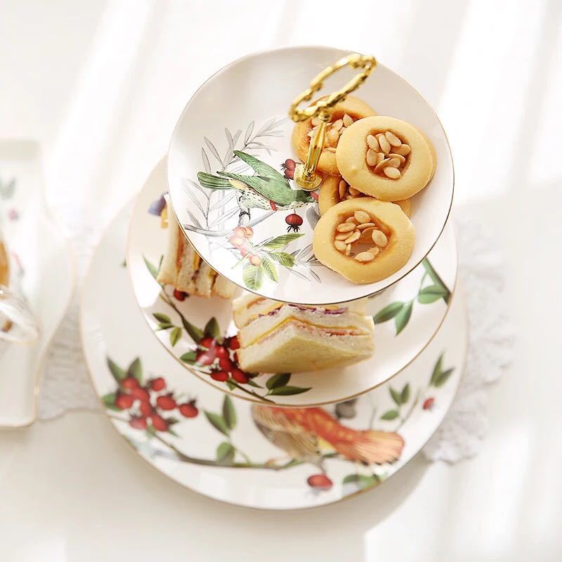 A022791西洋菓子 照明ランプ 一皿 3段仕掛ける 昼過ぎお茶 フルーツ お盆 皿 花柄