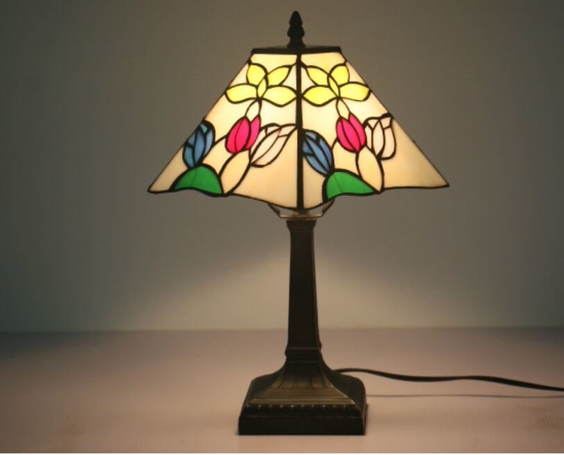 楽天市場】A046439ステンドグラスランプ 卓上スタンド ．豪華テーブル