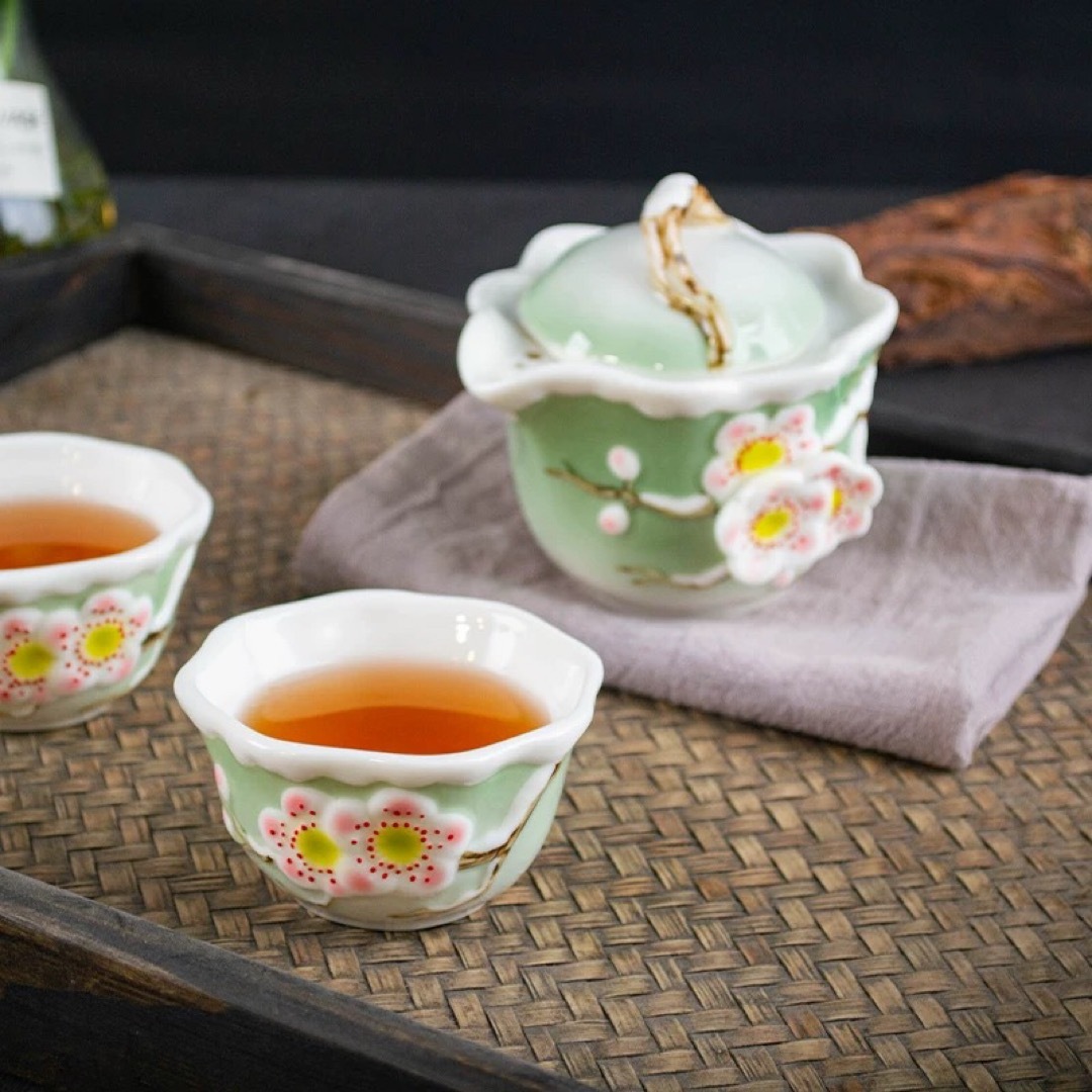 A064316上品な梅の花茶器セット 蓋碗&茶杯 高級磁器 中国茶器 茶道具ティーセット|リタハウス 店