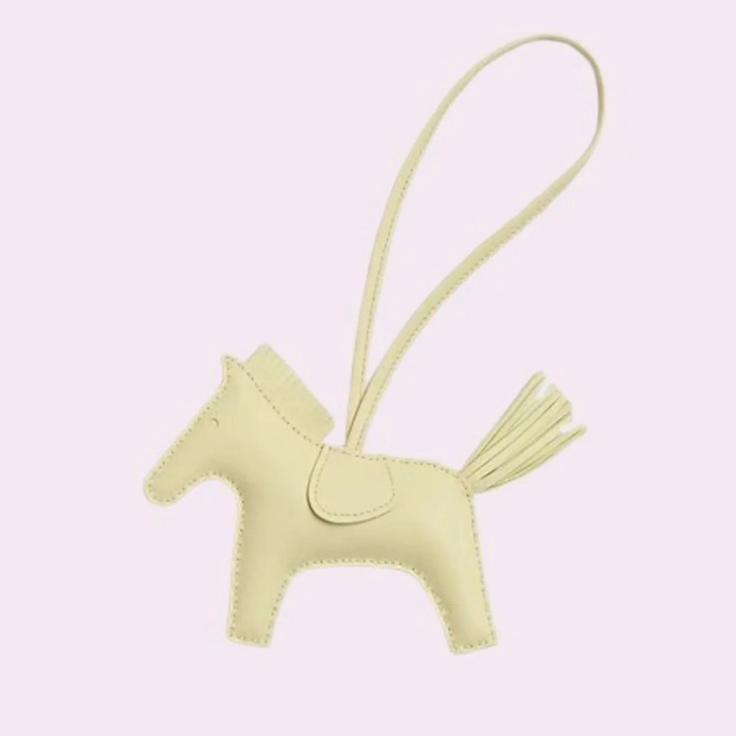 A064069 HERMES エルメス ロデオ PM ジョーヌミルトン アニューミロ(子ヒツジ) 御徒面子惹き付ける W目じるし 新品(HERMES Rodeo PM Jaune Milton Agneau Milo bag charm