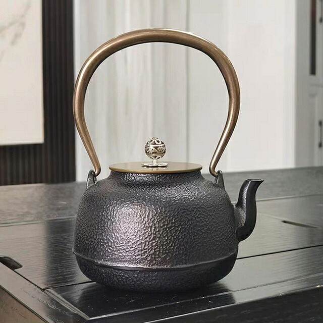 A015003鋳鉄 鉄 急須 職人手作り鉄瓶 やかん 提梁壺 茶壺 水壷 煮茶壷 茶道具｜リタハウス　店