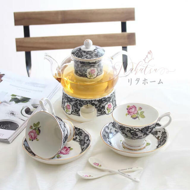 A001143姫ディーニ 紅茶優勝杯＆平円盤 2客仕掛ける 花柄，瀬戸もの．食器