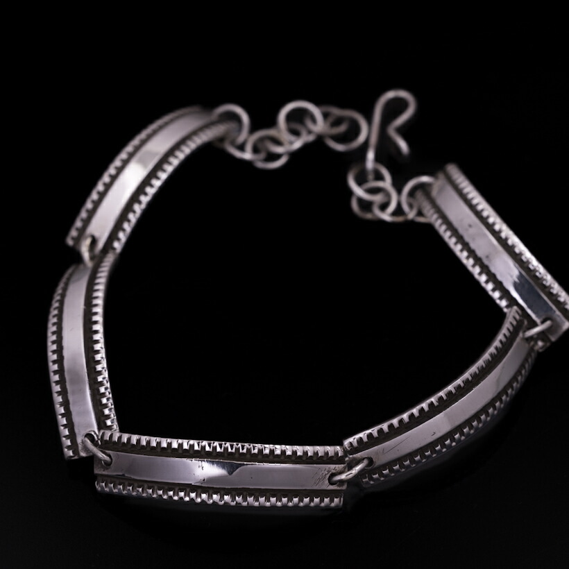 楽天市場】ナバホ族【RAY ADAKAI】レイアダカイTriangle Bracelet