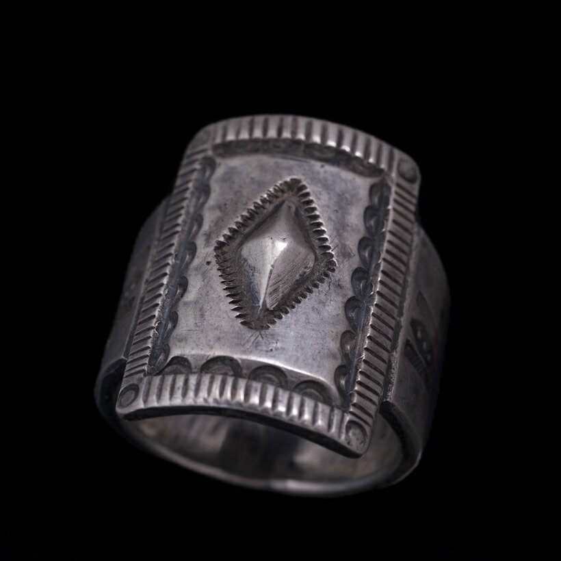 楽天市場】Indian Jewelry クリーク族 ジェシー ロビンズ(Jesse