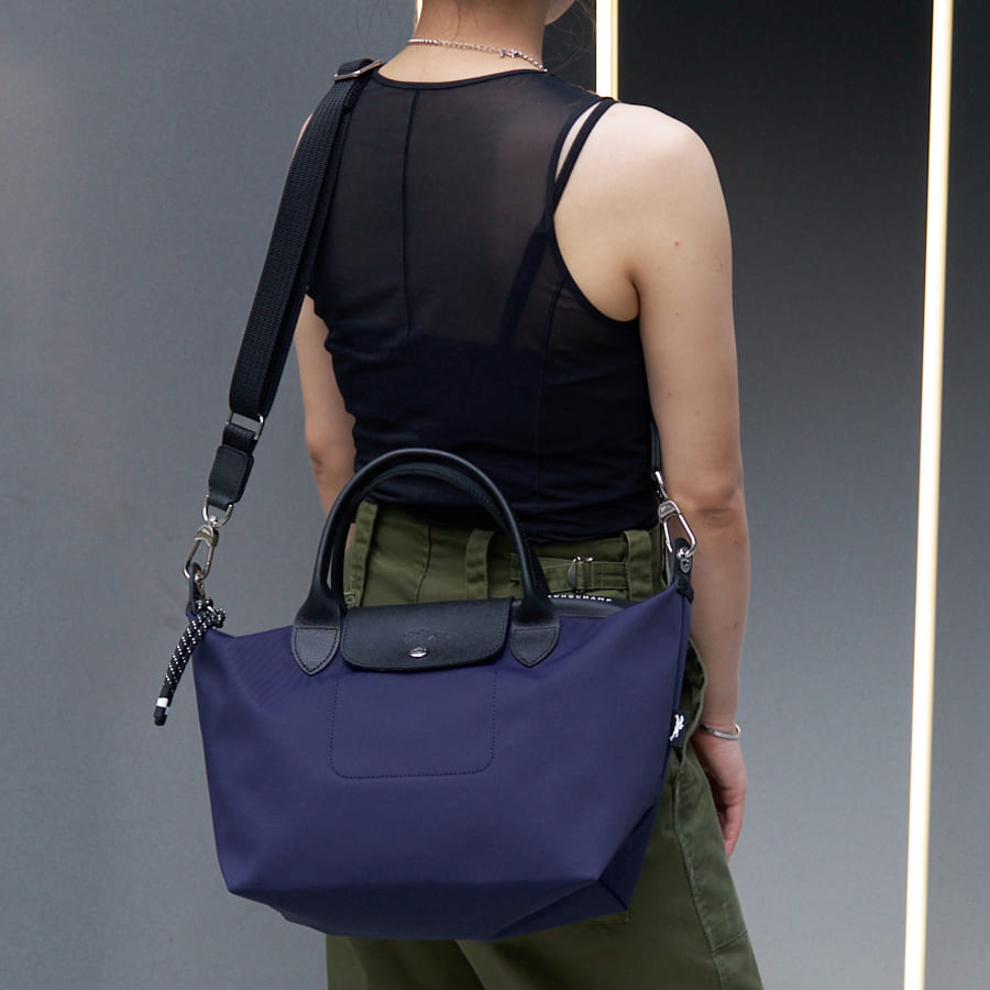 ★GUCCI GGパターン ナイロンビジネスバッグ 大きめ ☆GUCCI GGパターン ナイロンビジネスバッグ 大きめ GUCCI