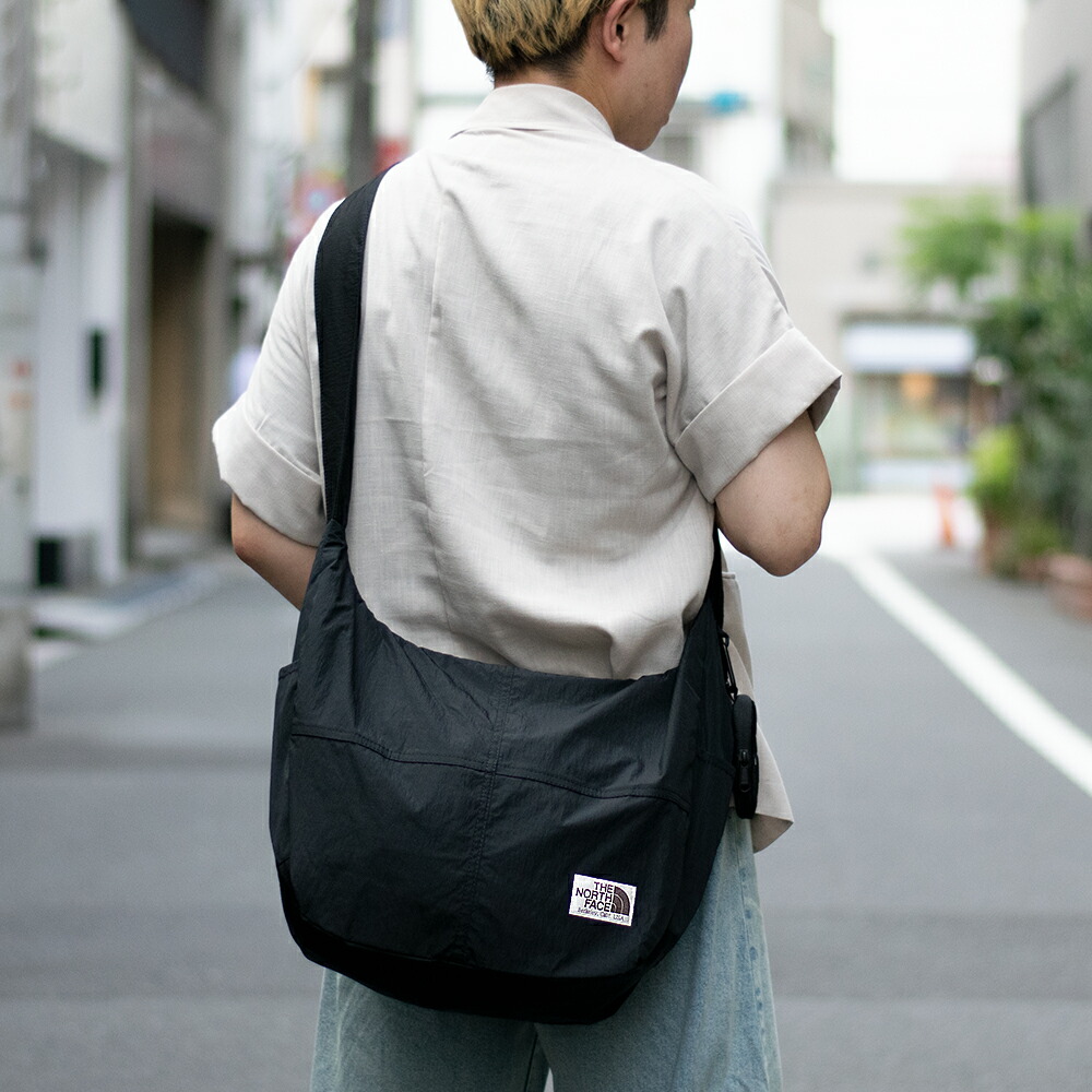 北の方人間の顔 御徒面子 レディース ショルダーバッグ 黒いこと WL HOBO SHOULDER BAG L NN2PR16J-BLK THE NORTH FACE A4相応う