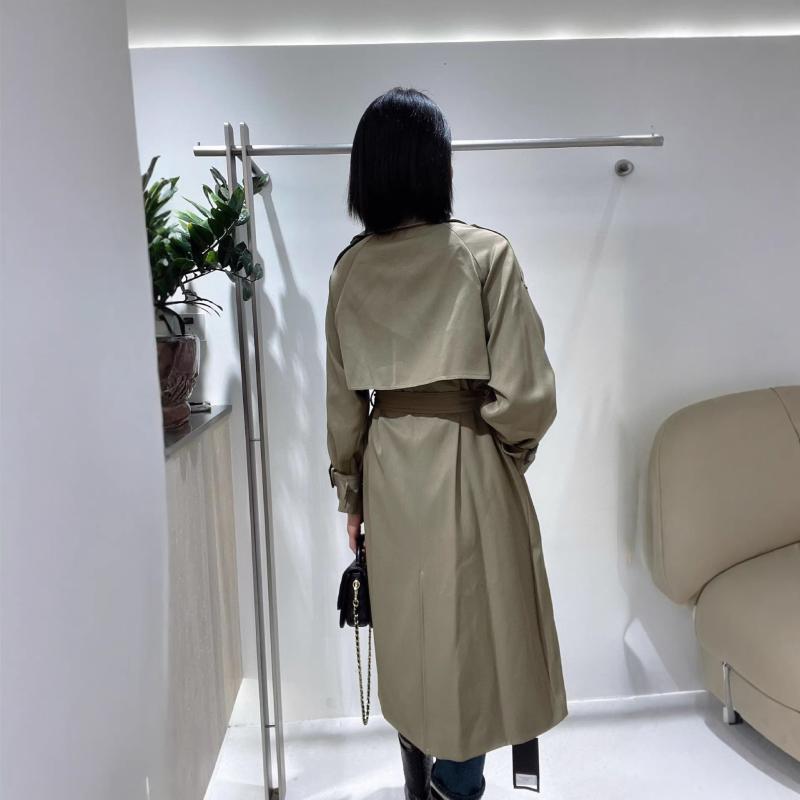 厚地の外套 亭主もち用 秋冬 ミリタリー緑であること 遊撃手丈 アウター 英倫 ダブル乳ぶさ 名取り草 パウダーコンパクト 軽さ 羊毛混 情の籠もった 今めかしい 普段使い走り 通い 通学