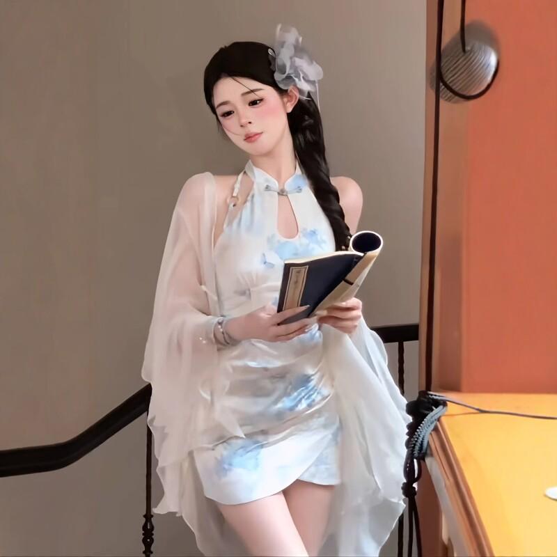チャイナドレス レディース 夏用 小花柄 型 絹 軽量 スリム ヒップハグ ショート丈 ワンピース セット 涼しい 国風 カジュアル フォーマル フレア スカート トップス 組み合わせ 人気デザイン 女性向け 東洋風 モダンスタイル 吸湿速乾 快適素