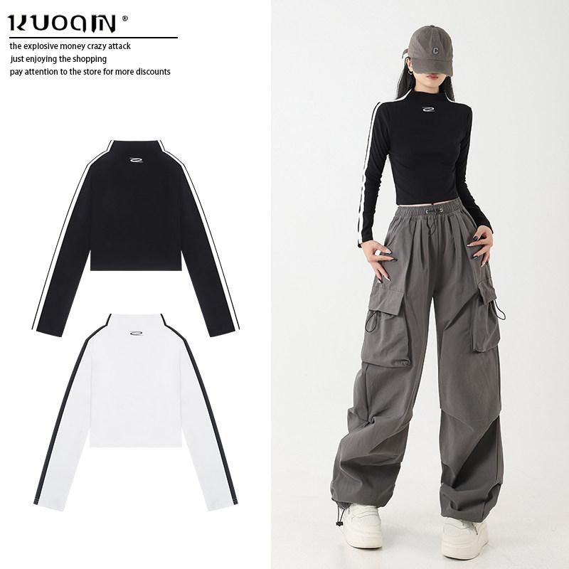 女性用 トップス 高級感 ブラック ハーフハイネック スリムフィット ショート丈 長袖 Tシャツ インナー カジュアル 普段使い ボディライン 強調 上品 コーディネート 4,459円