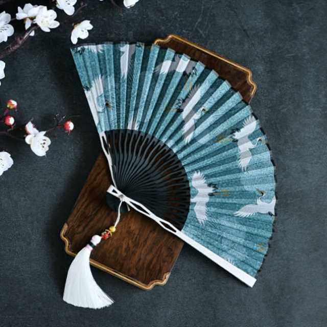 折扇 男性用 女性用 金属合金製 防身用 丈夫耐久 古風 夏用 携帯便利 大型サイズ 折りたたみ 日常使い 伝統スタイル